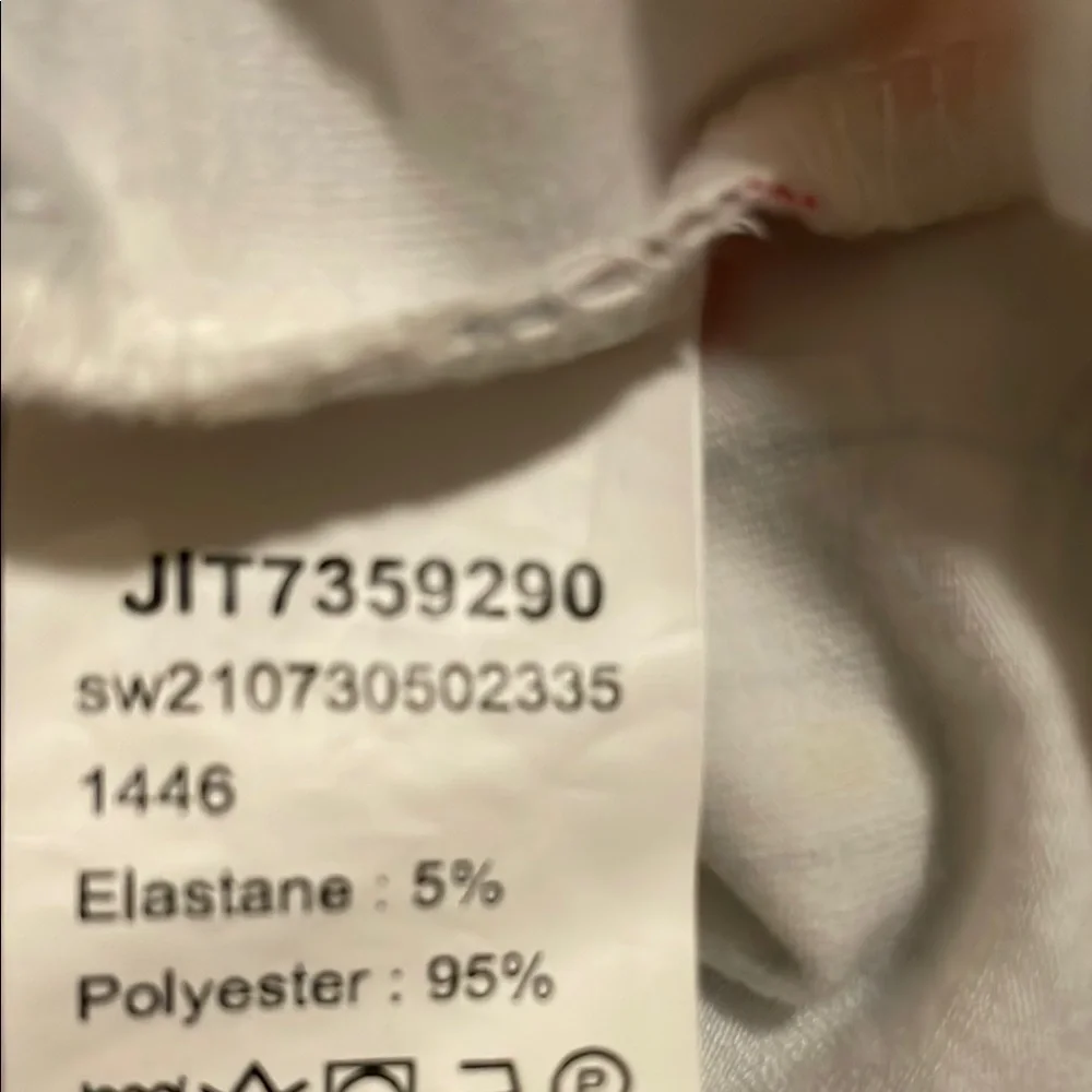 Abstract Patterned T-Shirt - Picture 5 of 5